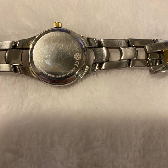 Gold and Silver Two toned Relic watch - Picture 4 of 7